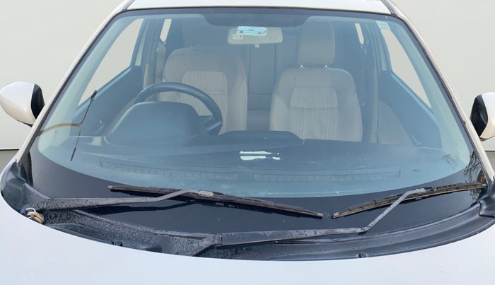 2020 Maruti Dzire VXI, CNG, Manual, 1,27,250 km, Front Windshield