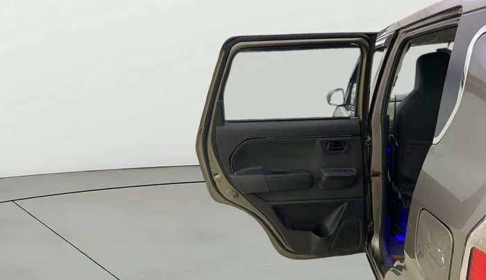 2021 Maruti New Wagon-R LXI CNG 1.0, CNG, Manual, 68,180 km, LHS Rear Door