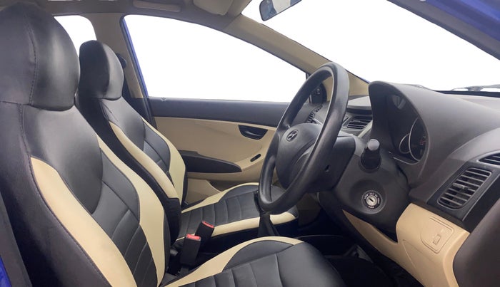 2015 Hyundai Eon MAGNA +, Petrol, Manual, 60,020 km, Right Side Front Door Cabin