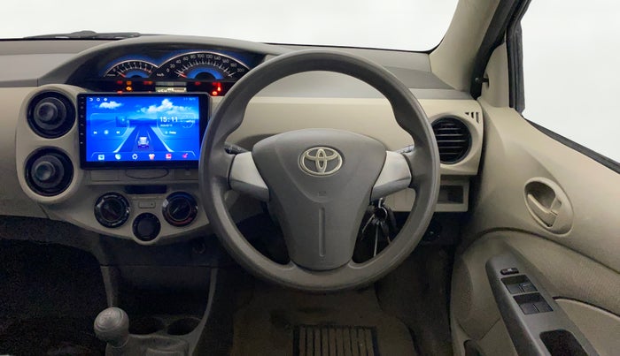 2015 Toyota Etios Liva G, Petrol, Manual, 76,851 km, Steering Wheel Close Up