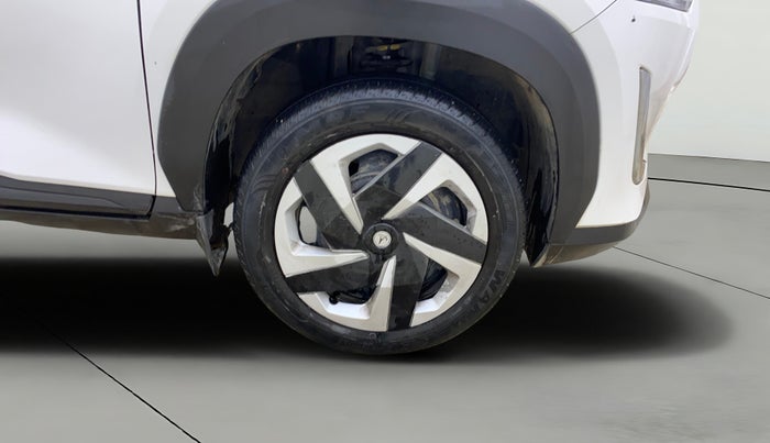 2021 Nissan MAGNITE XL, Petrol, Manual, 54,571 km, Right Front Wheel