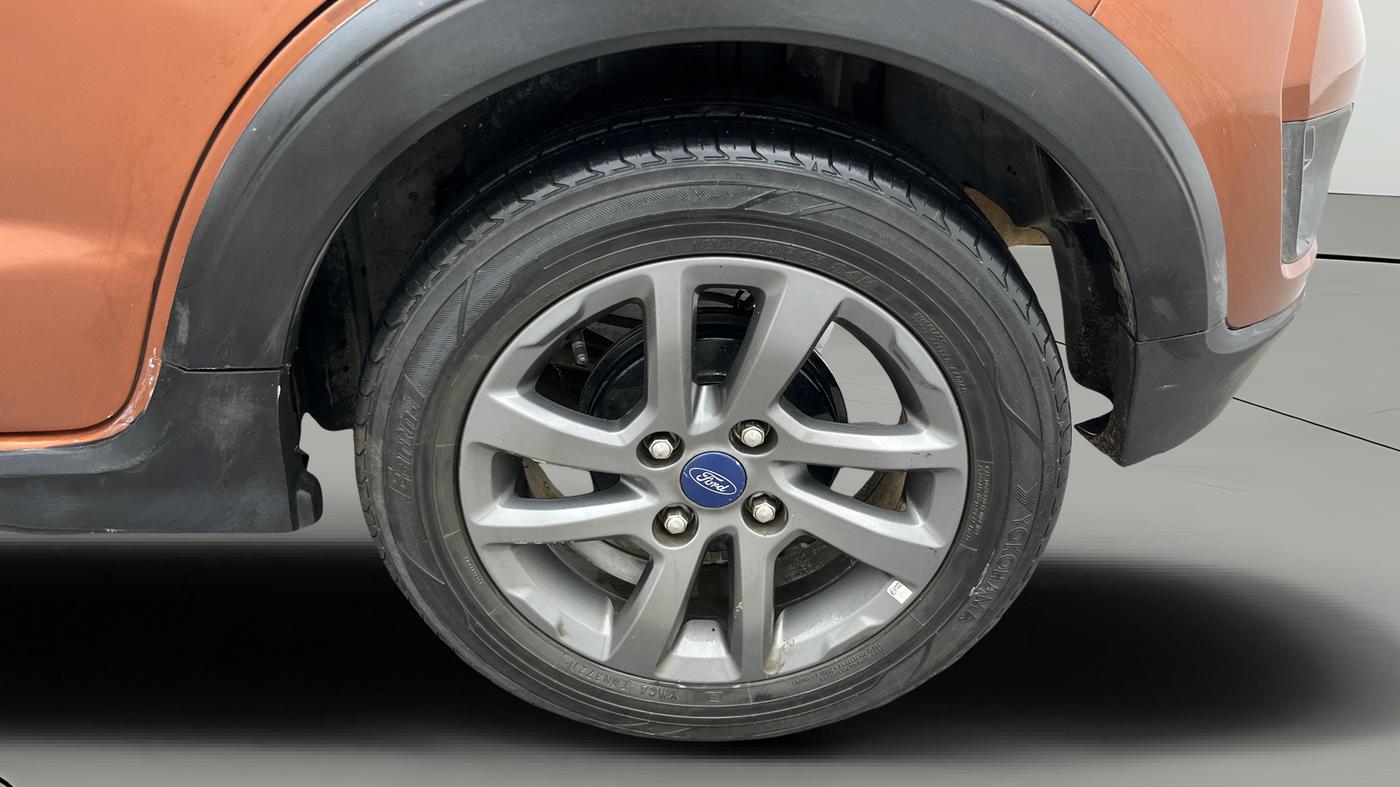 2018 Ford FREESTYLE TITANIUM 1.5 DIESEL, Diesel, Manual, 88,409 km, Left Rear Wheel