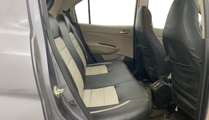 2018 Hyundai NEW SANTRO SPORTZ CNG, CNG, Manual, 33,879 km, Right Side Rear Door Cabin