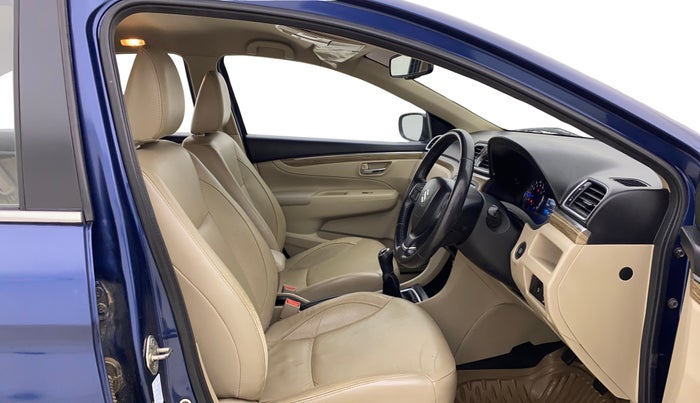2018 Maruti Ciaz ALPHA 1.5 SHVS PETROL, CNG, Manual, 66,130 km, Right Side Front Door Cabin