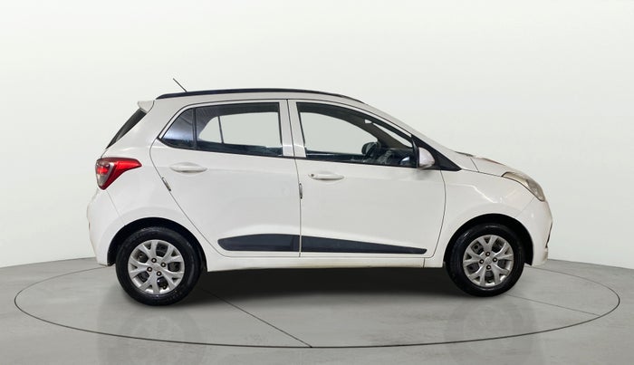 2016 Hyundai Grand i10 SPORTZ 1.2 KAPPA VTVT, CNG, Manual, 83,573 km, Right Side View