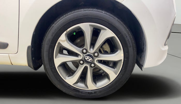 2014 Hyundai Xcent SX 1.2 (O), Petrol, Manual, 45,871 km, Right Front Wheel