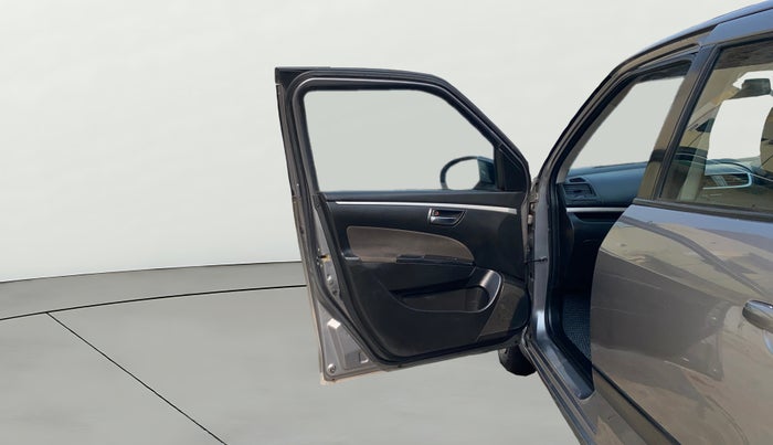 2016 Maruti Swift VXI, Petrol, Manual, 22,772 km, LHS Front Door