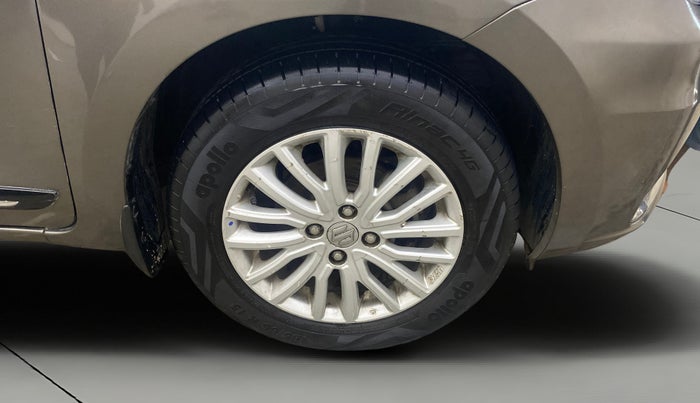 2021 Maruti Dzire ZXI AMT, Petrol, Automatic, 75,765 km, Right Front Wheel