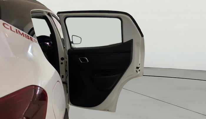 2022 Renault Kwid CLIMBER 1.0 AMT Dual Tone , Petrol, Automatic, 60,839 km, RHS Rear Door