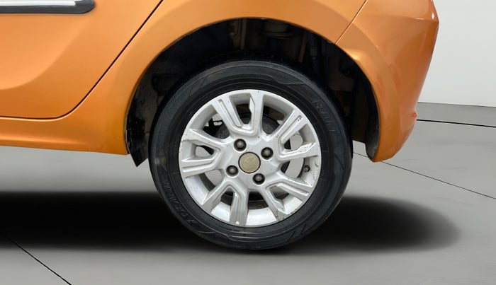 2017 Tata Tiago XZ PETROL, Petrol, Manual, 75,413 km, Left Rear Wheel