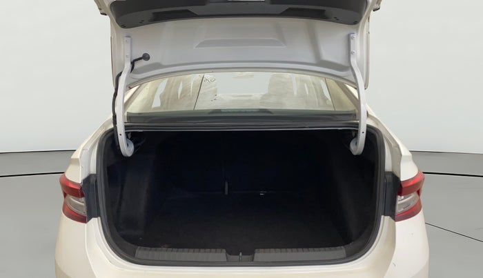 2022 Skoda SLAVIA STYLE 1.0L TSI MT, Petrol, Manual, 58,076 km, Boot Open Zoomed View