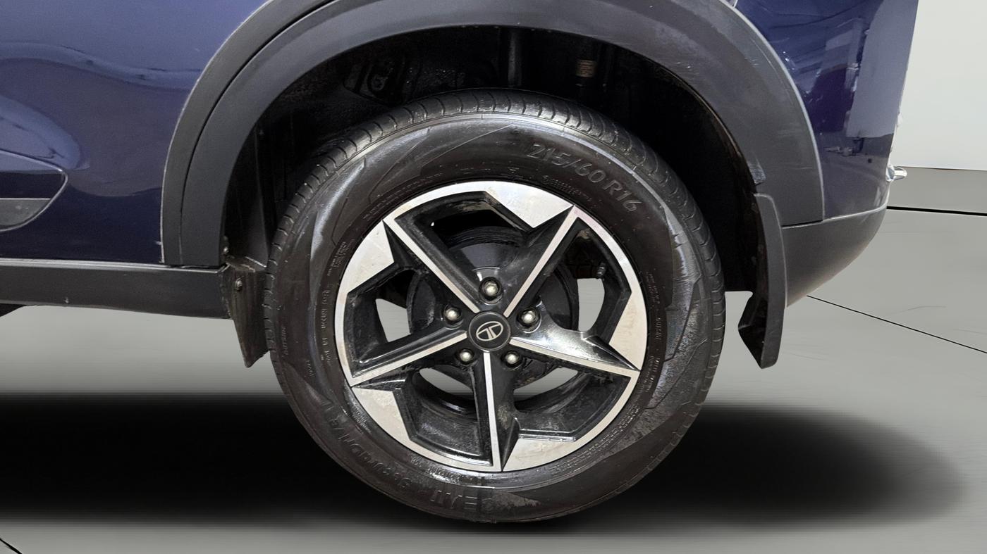 2025 Tata NEXON  Fearless Plus PS 1.2 iCNG, CNG, Manual, 26,264 km, Left Rear Wheel