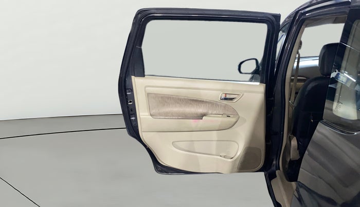 2014 Maruti Ertiga VXI, Petrol, Manual, 66,266 km, LHS Rear Door