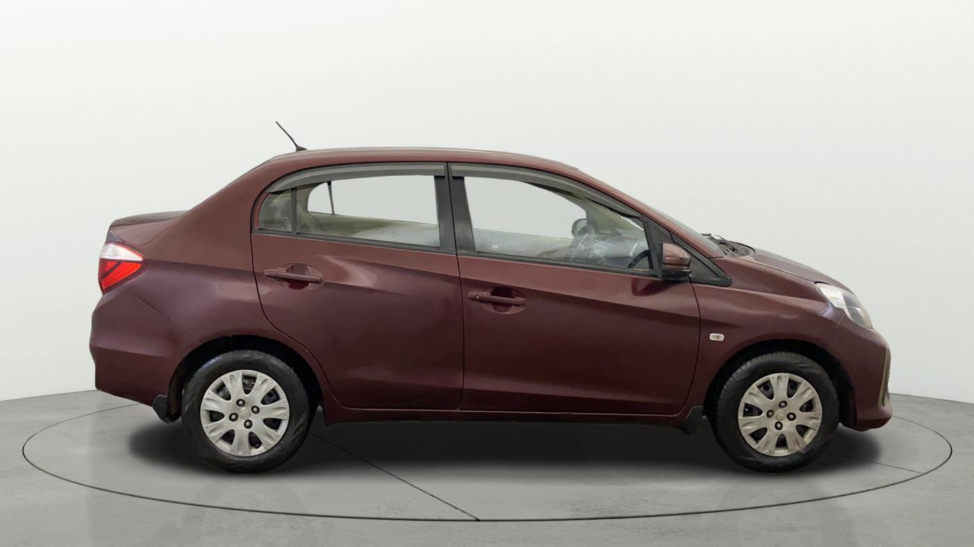 2017 Honda Amaze 1.2L I-VTEC S, Petrol, Manual, 1,18,236 km, Right Side View