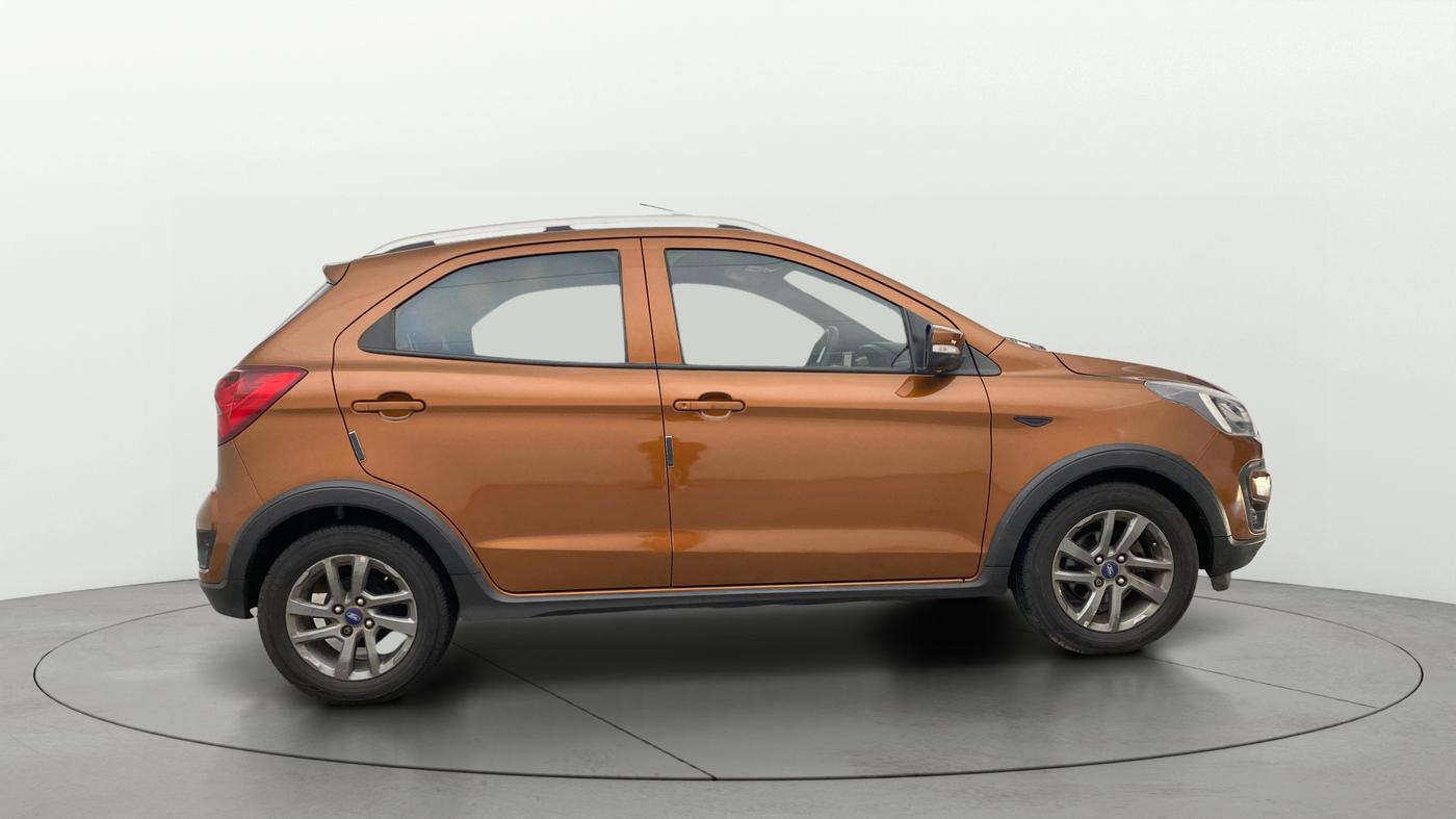 2019 Ford FREESTYLE TITANIUM 1.2 PETROL, Petrol, Manual, 59,005 km, Right Side View