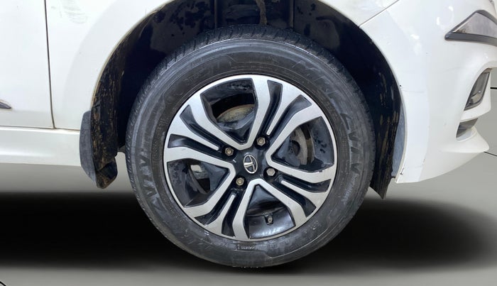 2023 Tata Tiago XT CNG, CNG, Manual, 33,179 km, Right Front Wheel