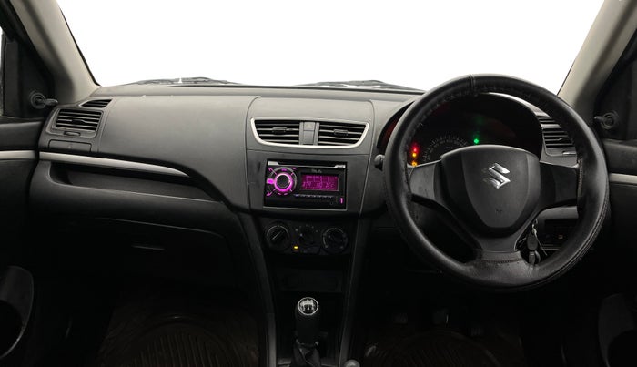 2016 Maruti Swift LXI (O), Petrol, Manual, 44,420 km, Dashboard