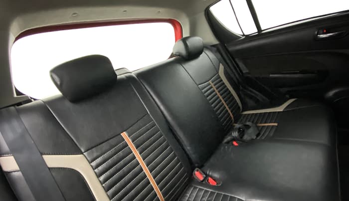 2016 Maruti Swift ZXI, Petrol, Manual, 1,01,363 km, Right Side Rear Door Cabin