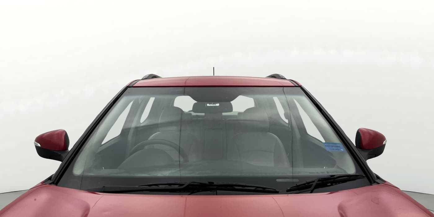 2022 Mahindra XUV300 W8 (O) 1.2 PETROL, Petrol, Manual, 20,984 km, Front Windshield