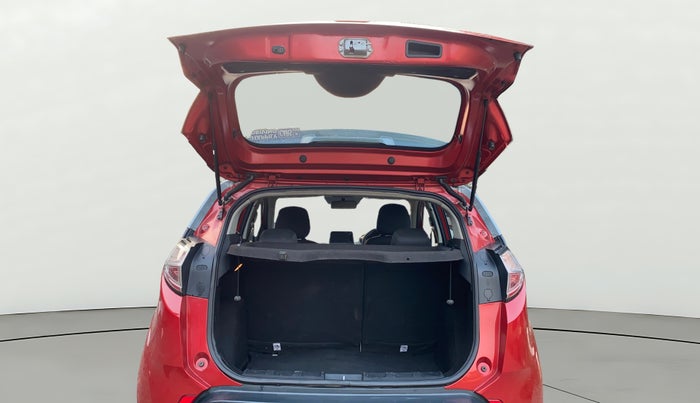 2017 Tata NEXON XZ PLUS DIESEL, Diesel, Manual, 63,198 km, Boot Door Open