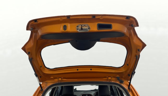 2018 Tata TIAGO NRG PETROL, Petrol, Manual, 1,17,010 km, Boot Door Open