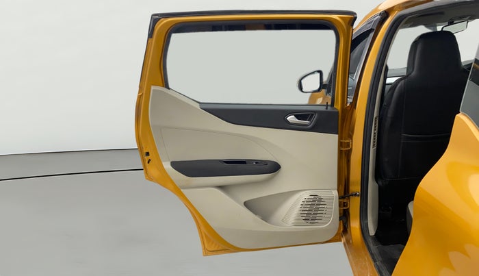 2020 Renault TRIBER RXZ AMT, Petrol, Automatic, 55,886 km, LHS Rear Door