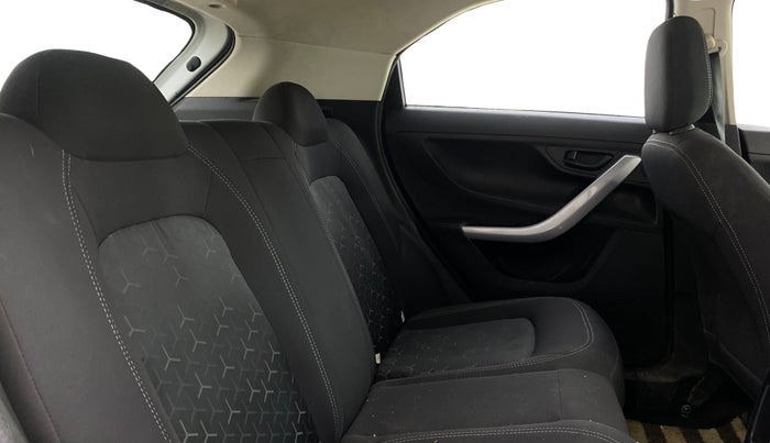 2021 Tata NEXON XM DIESEL, Diesel, Manual, 44,718 km, Right Side Rear Door Cabin