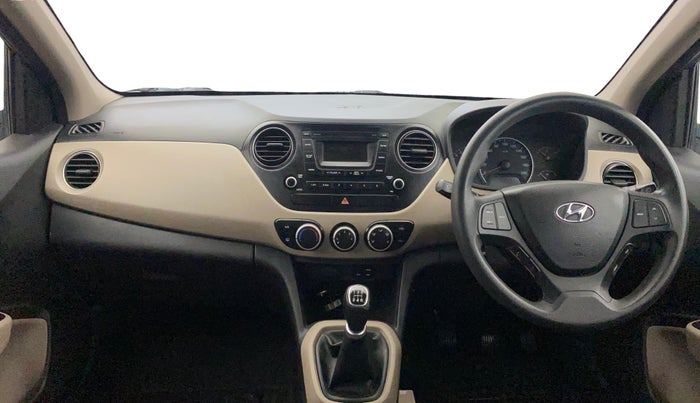 2016 Hyundai Grand i10 SPORTZ 1.2 KAPPA VTVT, Petrol, Manual, 65,801 km, Dashboard