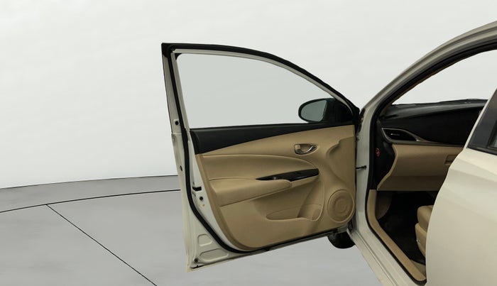 2018 Toyota YARIS VX CVT, Petrol, Automatic, 51,108 km, LHS Front Door