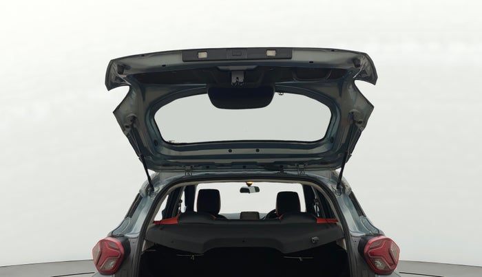 2022 Tata PUNCH ACCOMPLISHED MT, Petrol, Manual, 34,171 km, Boot Door Open