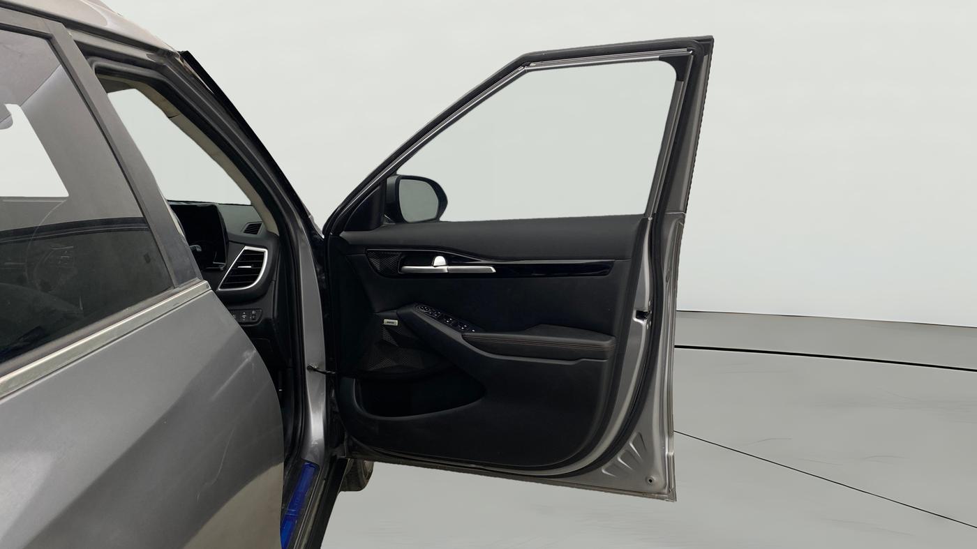 2020 KIA SELTOS GTX PLUS AT 1.5 DIESEL, Diesel, Automatic, 63,738 km, RHS Front Door