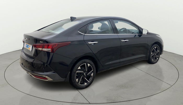 2021 Hyundai Verna SX (O)1.5 MPi, Petrol, Manual, 1,16,629 km, Right Back Diagonal