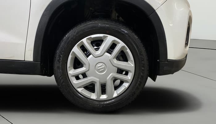 2020 Maruti Vitara Brezza VXI, Petrol, Manual, 29,366 km, Right Front Wheel