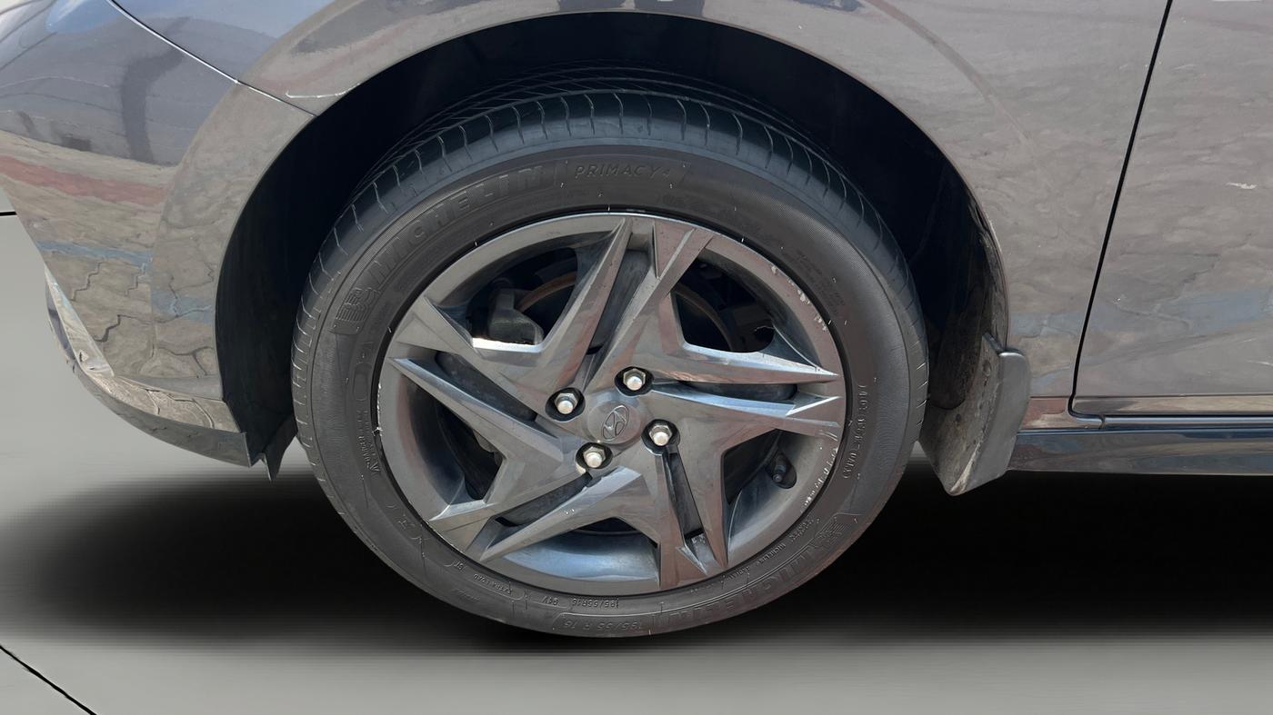 2023 Hyundai NEW I20 Sportz 1.2 IVT, Petrol, Automatic, 59,179 km, Left Front Wheel