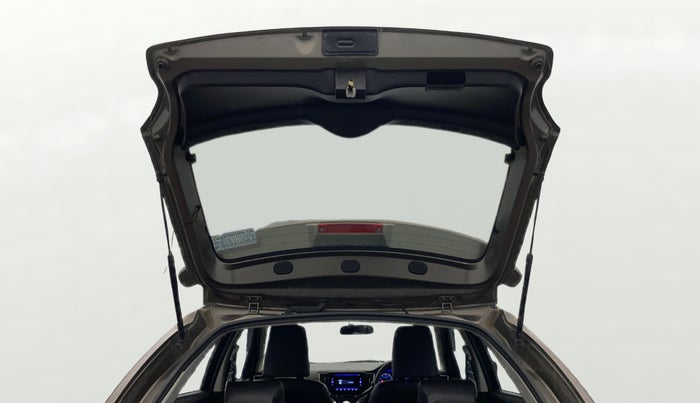 2022 Maruti Baleno DELTA PETROL 1.2, Petrol, Manual, 28,298 km, Boot Door Open