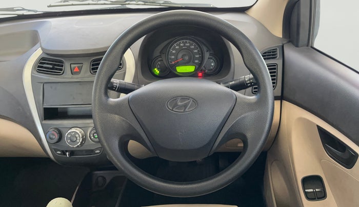 2018 Hyundai Eon ERA +, Petrol, Manual, 33,491 km, Steering Wheel Close Up