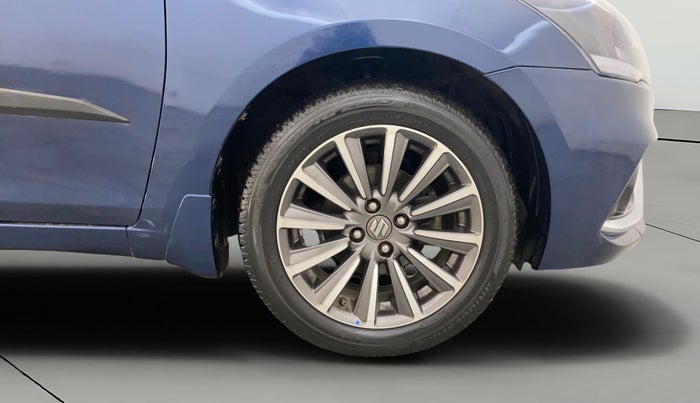 2018 Maruti Ciaz ALPHA  AT 1.5 SHVS PETROL, Petrol, Automatic, 67,760 km, Right Front Wheel