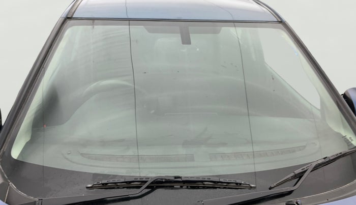 2016 Maruti Baleno ALPHA PETROL 1.2, Petrol, Manual, 90,757 km, Front Windshield