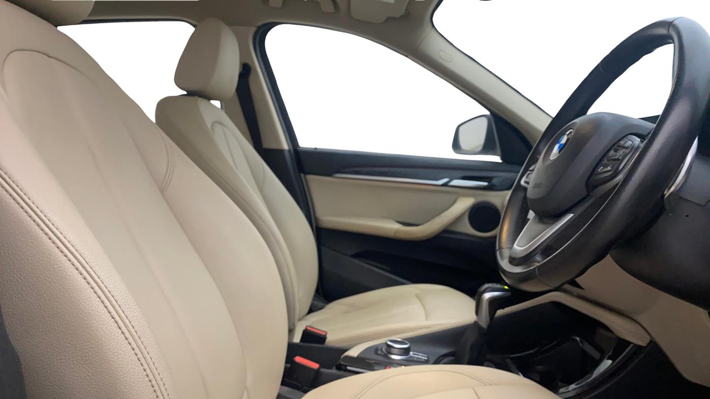 2019 BMW X1 sDrive 20d x Line, Diesel, Automatic, 87,219 km, Right Side Front Door Cabin
