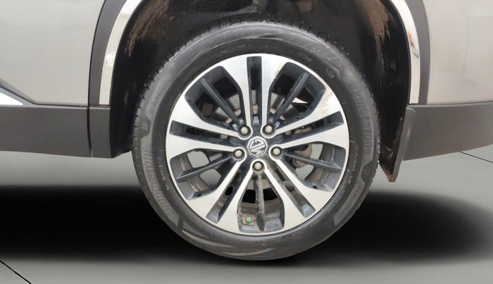 2021 MG HECTOR PLUS SHARP 1.5 PETROL TURBO HYBRID MT 6-STR, Petrol, Manual, 60,329 km, Left Rear Wheel