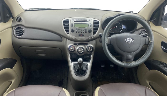 2014 Hyundai i10 SPORTZ 1.1, Petrol, Manual, 31,204 km, Dashboard