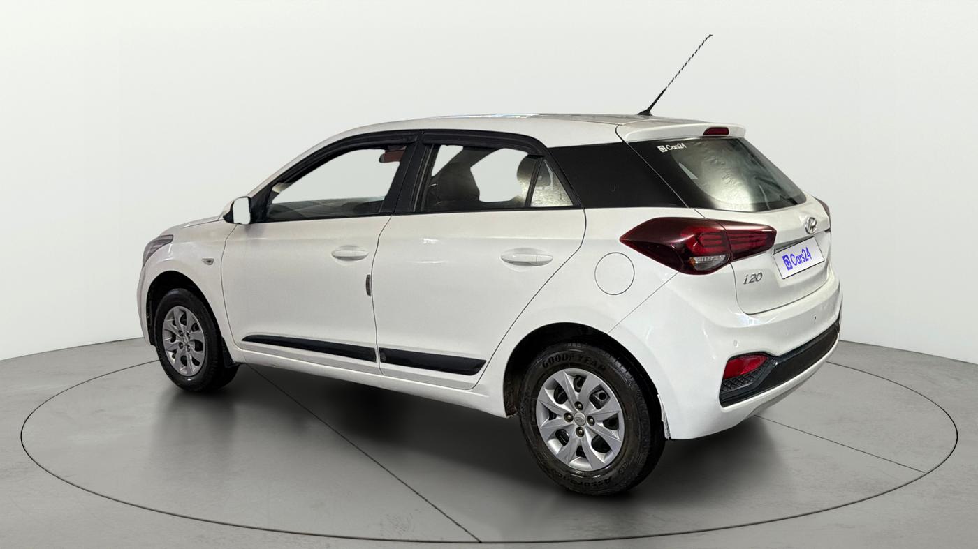2019 Hyundai Elite i20 MAGNA PLUS 1.2, CNG, Manual, 81,896 km, Left Back Diagonal