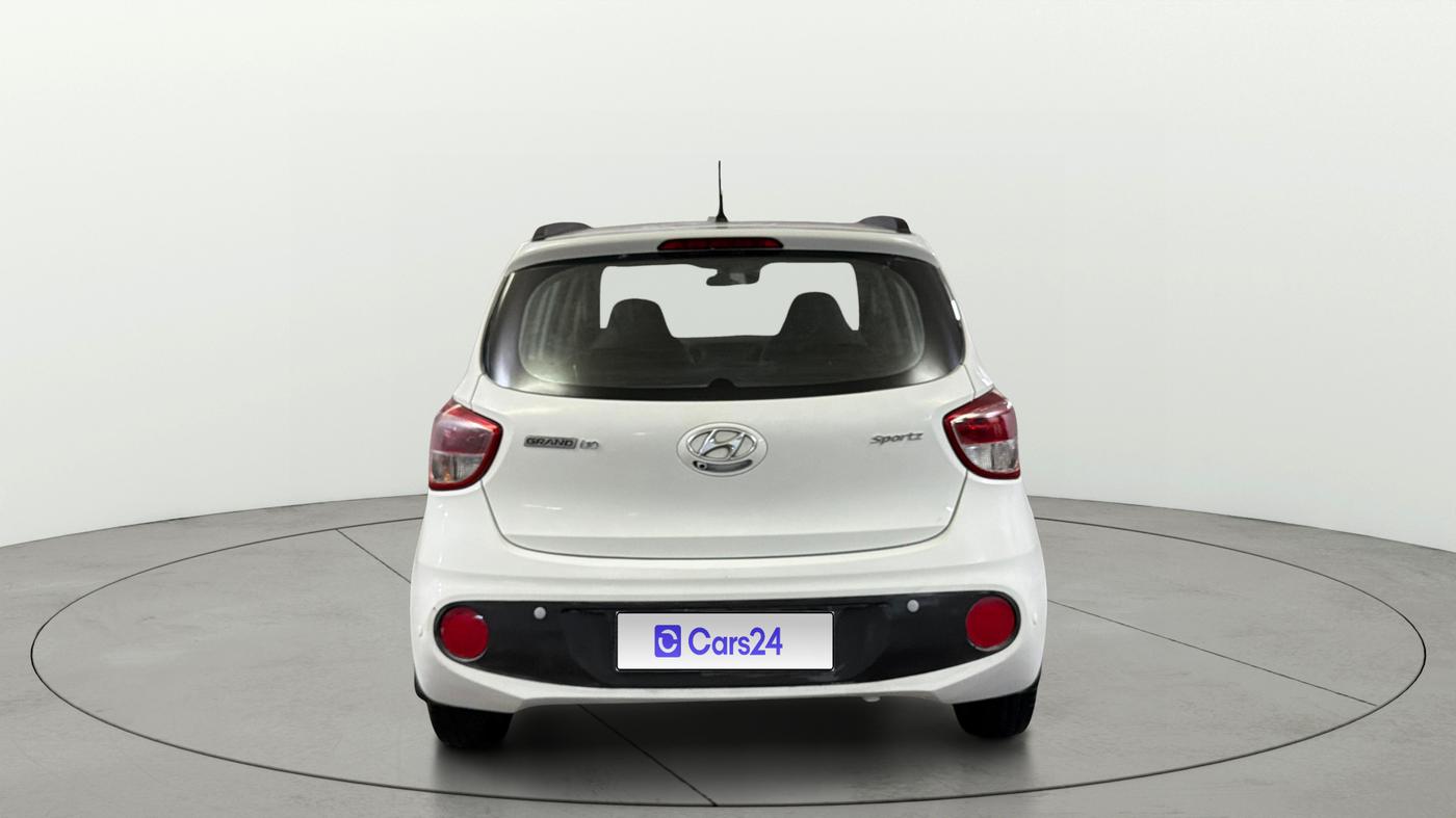 2018 Hyundai Grand i10 SPORTZ AT 1.2 KAPPA VTVT, Petrol, Automatic, 53,918 km, Back/Rear