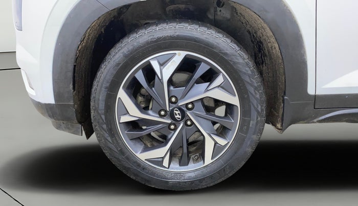 2023 Hyundai Creta SX (O) 1.4 TURBO DCT, Petrol, Automatic, 67,283 km, Left Front Wheel