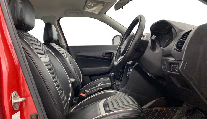 2022 Maruti Vitara Brezza VXI, Petrol, Manual, 30,036 km, Right Side Front Door Cabin