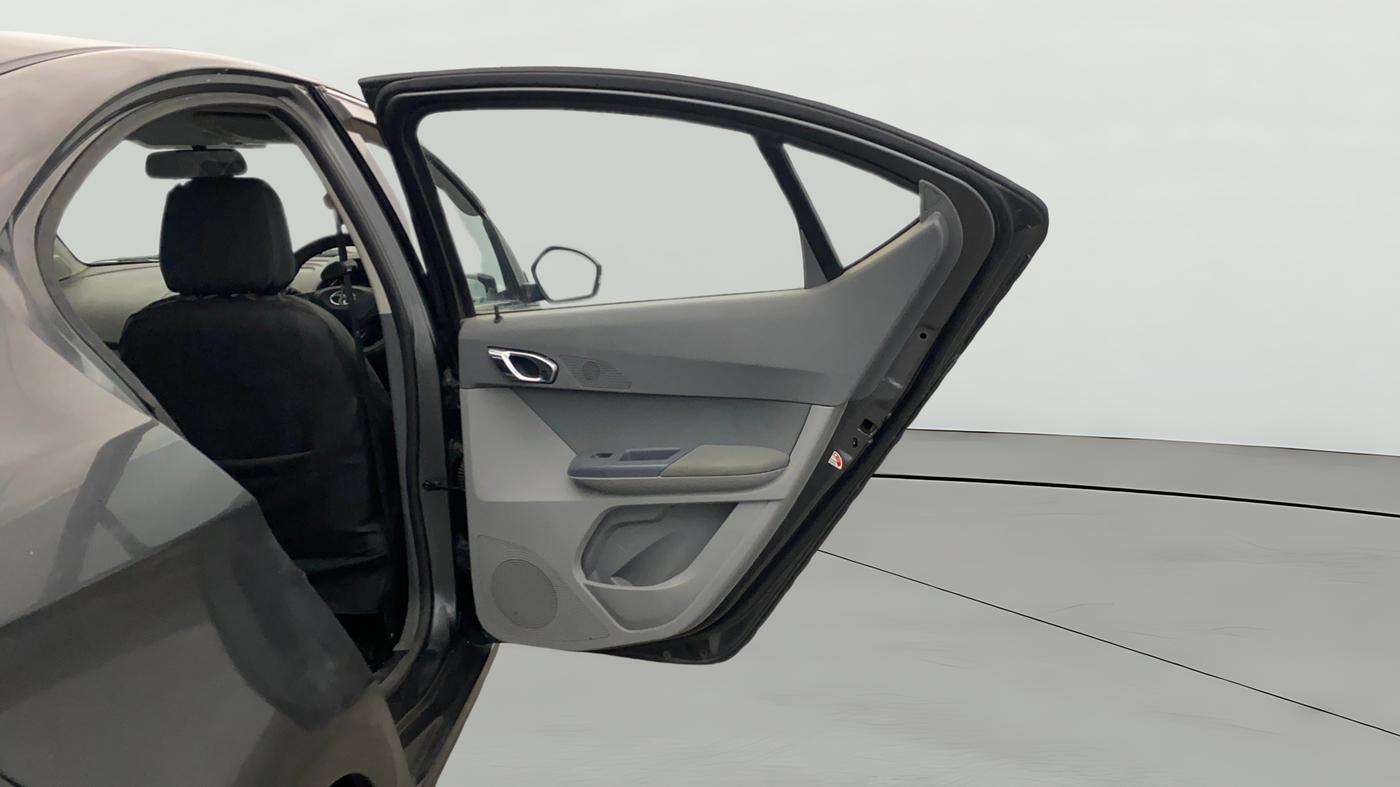 2020 Tata TIGOR XZ PLUS PETROL, Petrol, Manual, 40,893 km, RHS Rear Door