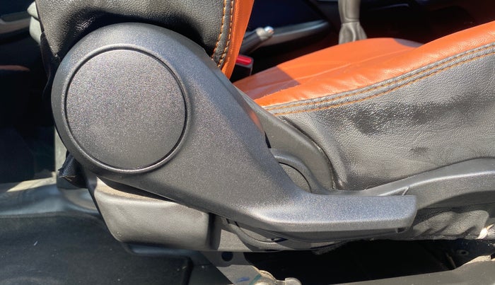 2020 Maruti Baleno ZETA PETROL 1.2, Petrol, Manual, 44,149 km, Third Seat Row ( optional )