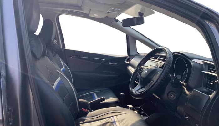 2018 Honda WR-V 1.2L I-VTEC VX MT, CNG, Manual, 48,154 km, Right Side Front Door Cabin