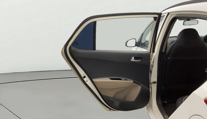 2014 Hyundai Grand i10 ASTA AT 1.2 KAPPA VTVT, CNG, Automatic, 95,515 km, LHS Rear Door