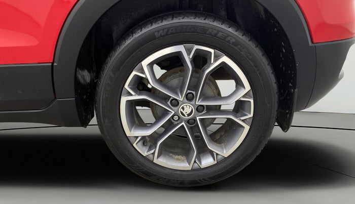 2021 Skoda KUSHAQ STYLE 1.0L TSI MT, Petrol, Manual, 26,831 km, Left Rear Wheel